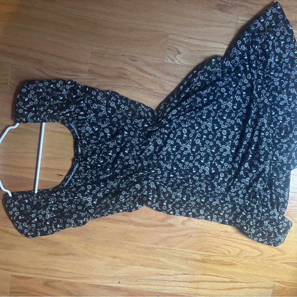 SO Black and White Floral Dress